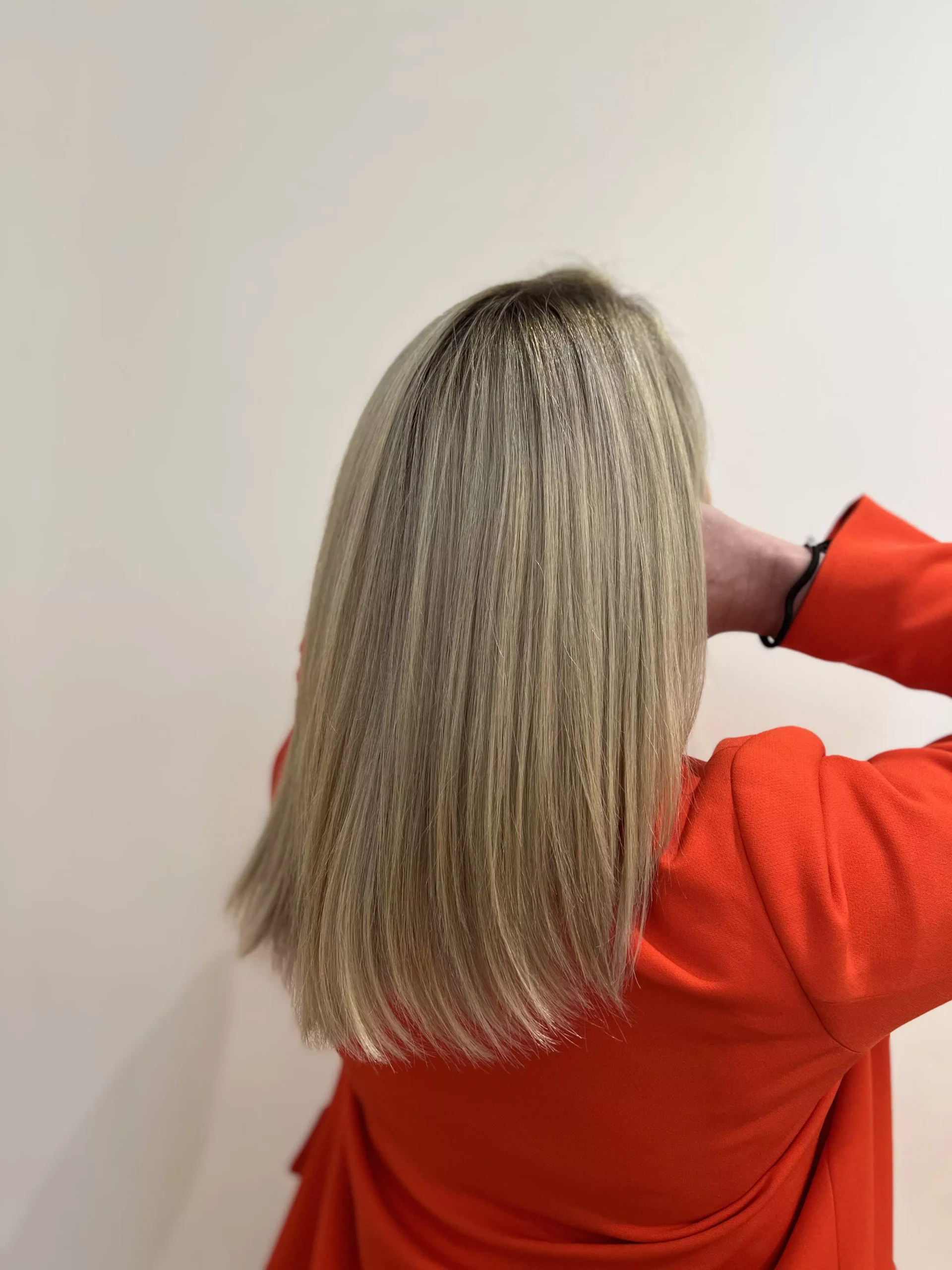 Coupe et coiffure pour femme par le coiffeur Estete coiffure à Marrans